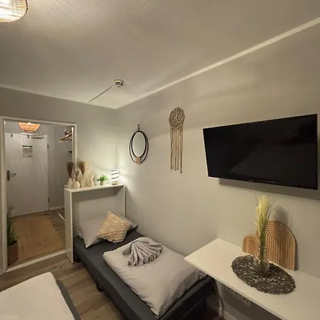 Bohemian Chic Selfie - Station Apartment Munich