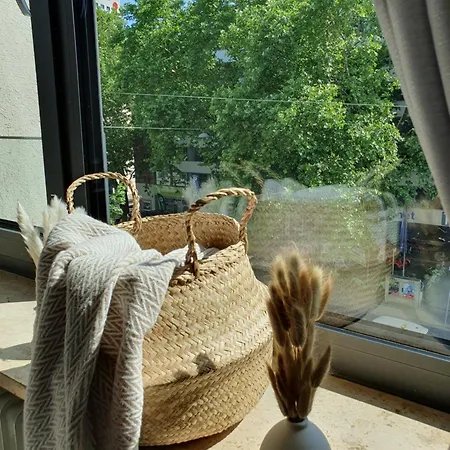 Bohemian Chic Selfie - Station Apartment
